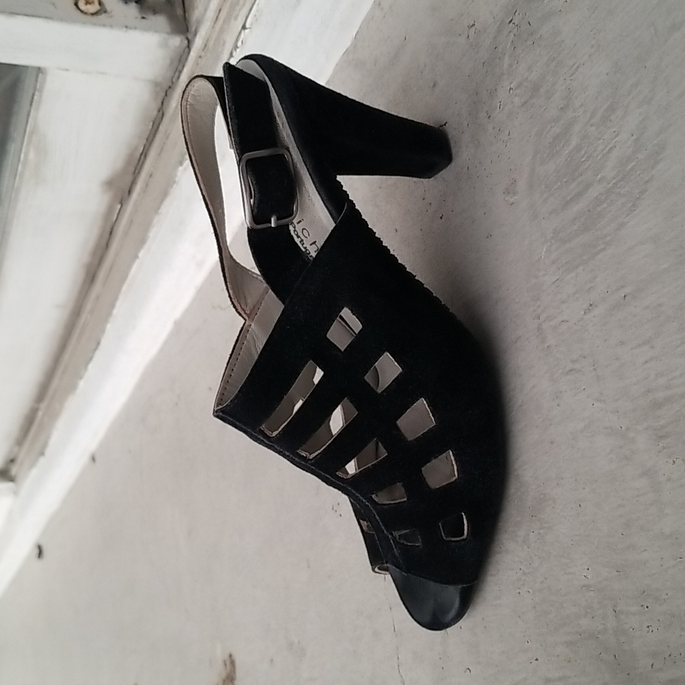 ERIC MICHAEL suede leather heeled sandals